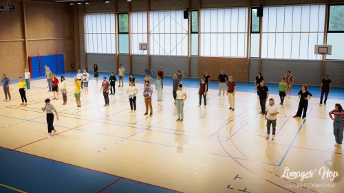 Limoges'Hop festival 2022

Partage libre avec le crédit et la citation (@lightexmachina) de l'auteur pour tout usage non promotionnel et non commercial.

© Alexandre - LIGHT EX MACHINA 2022, tous droits réservés.